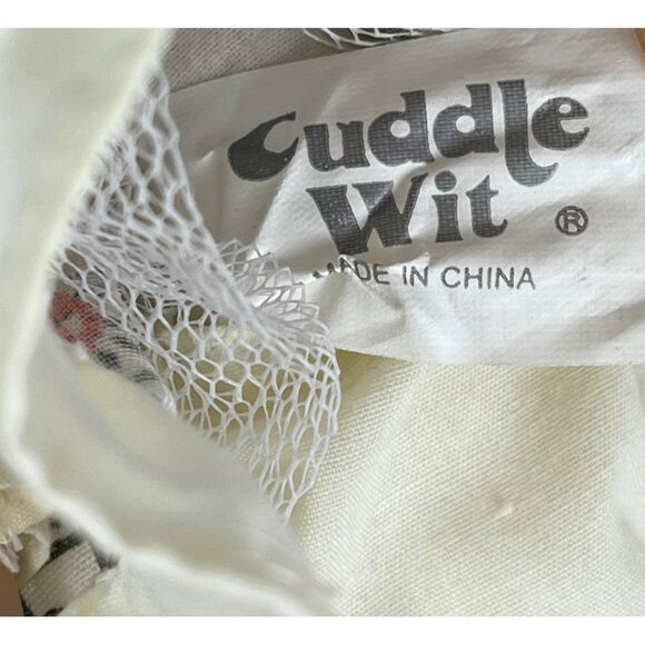 Vintage Cuddle Wit Collectible Memories Porcelain Doll 11" - Picture 7 of 8